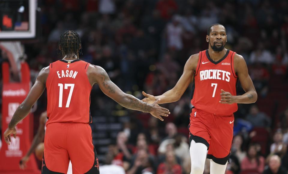 b体育-西部排名大乱斗!森林狼3连胜成火箭最大威胁 湖人坐6望5逼近掘金